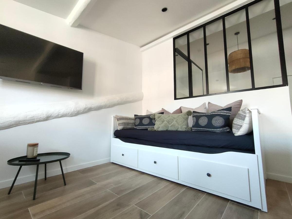 Joli Appartement Port De Ница Екстериор снимка