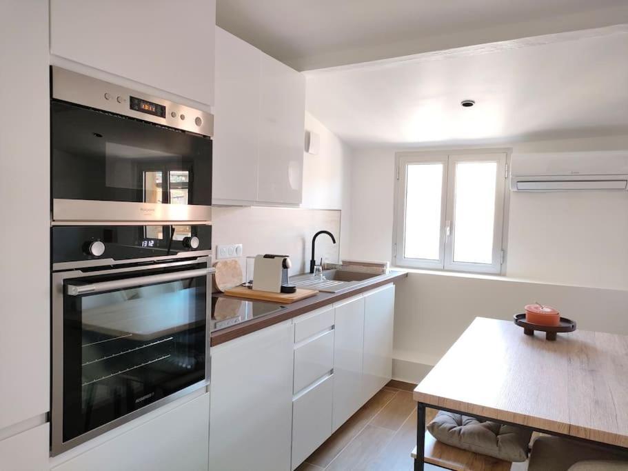 Joli Appartement Port De Ница Екстериор снимка