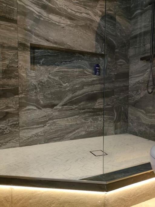 Joli Appartement Port De Ница Екстериор снимка